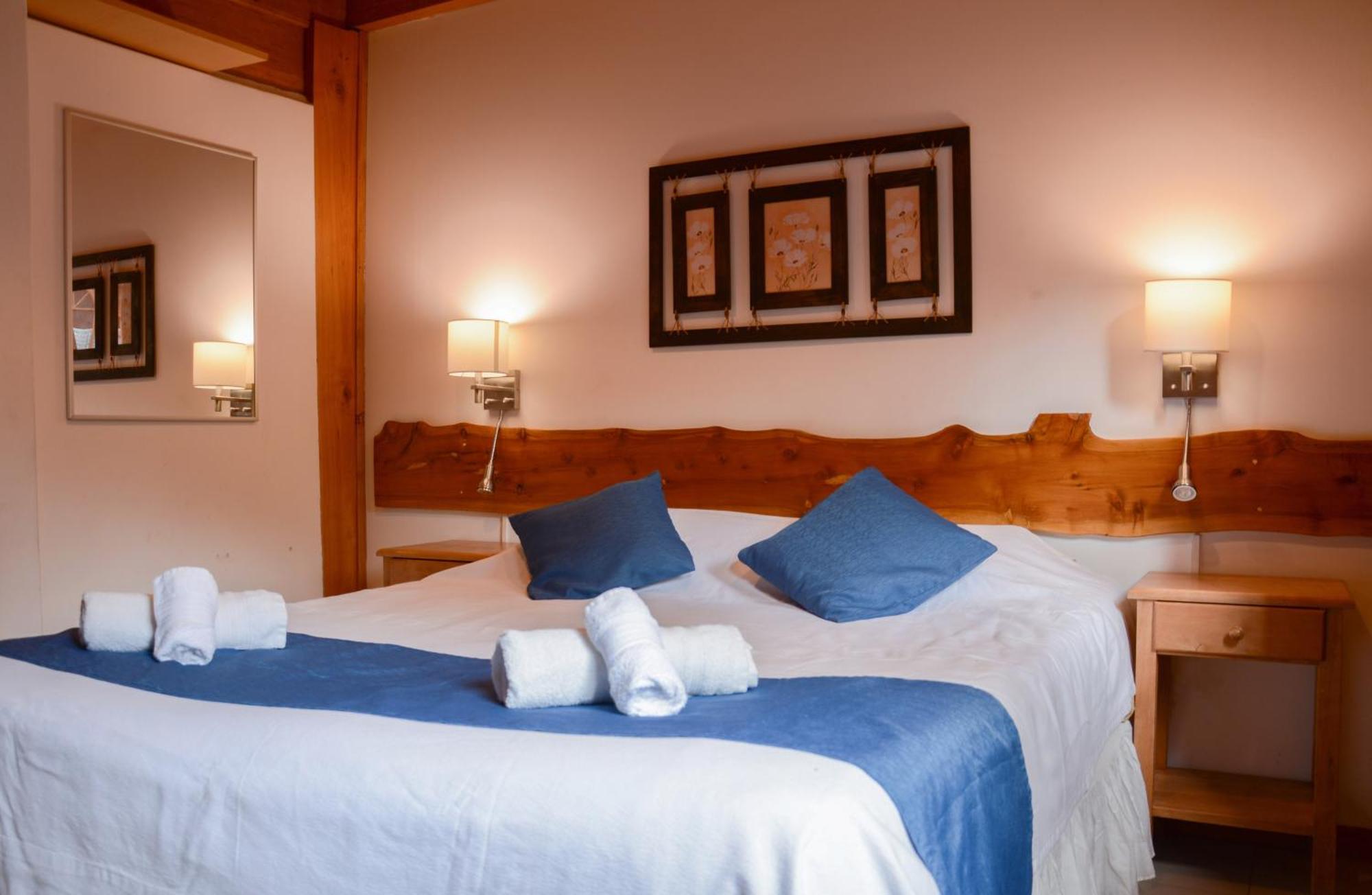 Apart Hotel Del Pellin San Martín de los Andes Exteriör bild