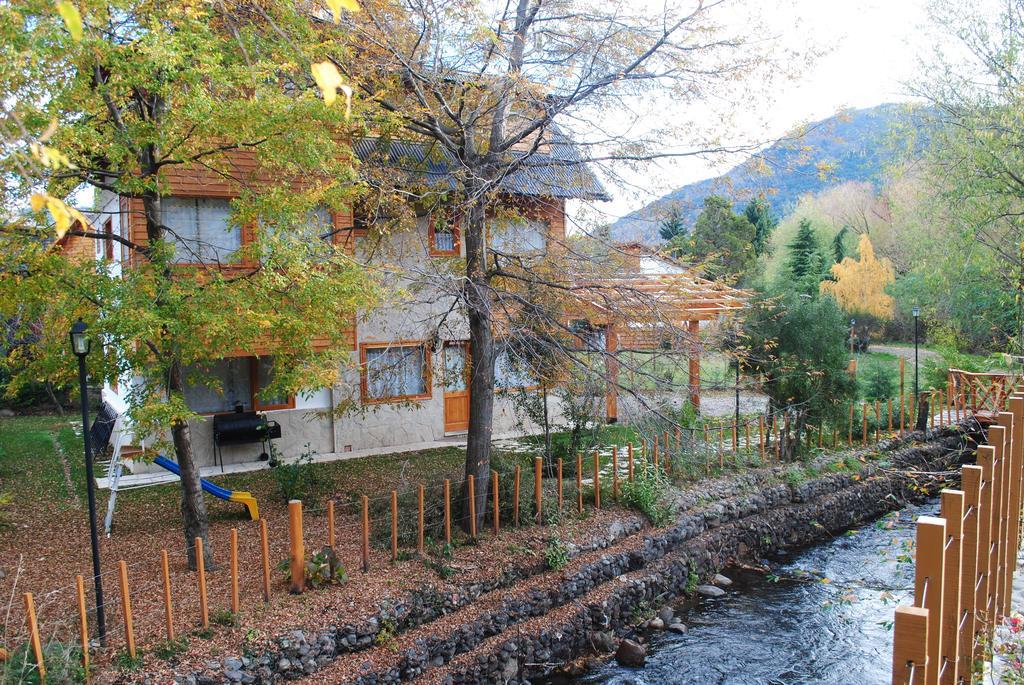 Apart Hotel Del Pellin San Martín de los Andes Exteriör bild